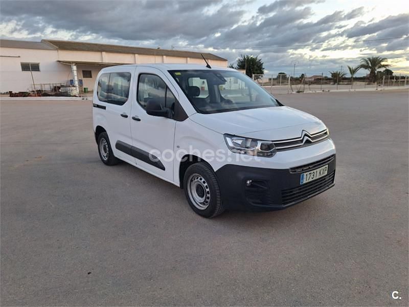 Blanco Usado 2019 Citroën Berlingo Live Monovolumen | 9300 € (Super precio) - Imagen 1/4