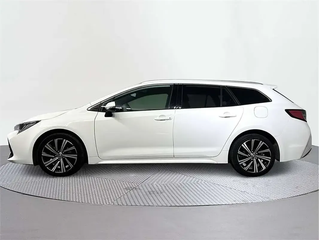 Usado Toyota Corolla Style 122 CV (89 kW) 2022 Familiar