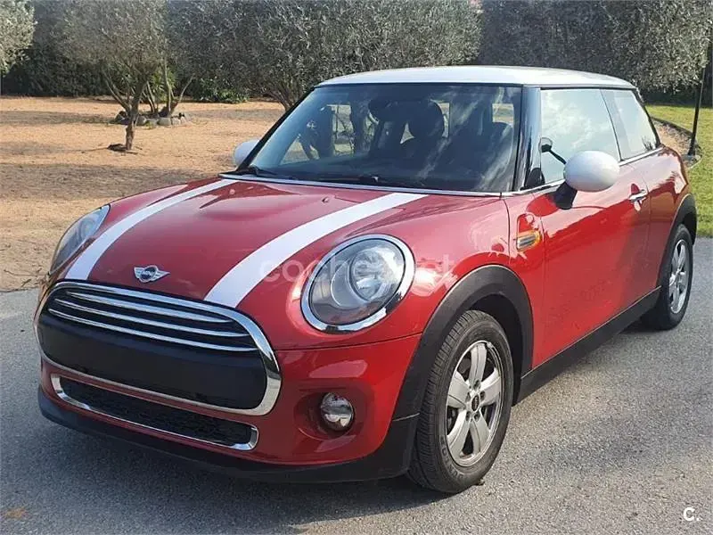 Usado Mini ONE 98 CV (72 kW) 2014 Rojo Utilitario