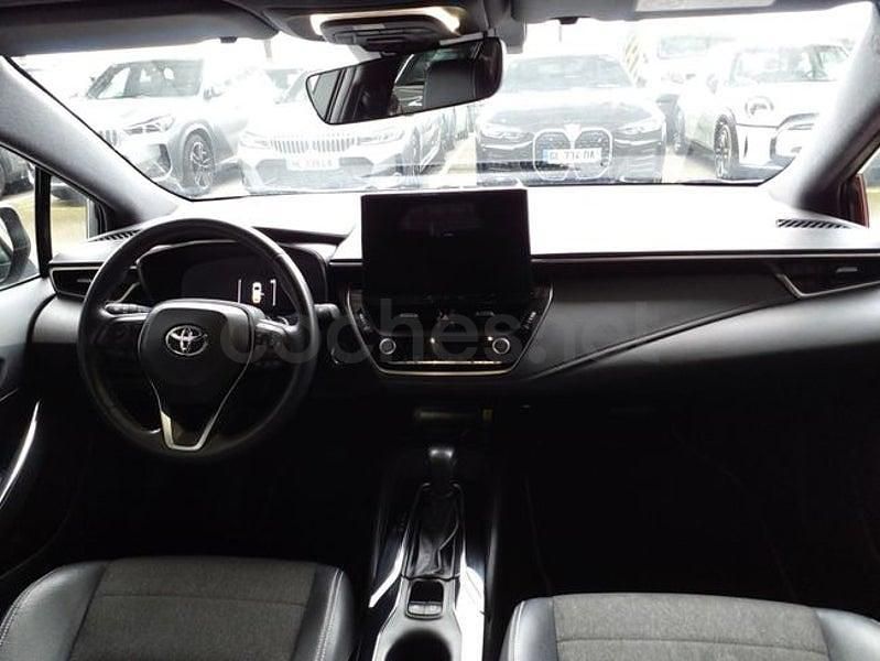 Usado Toyota Corolla Plus 140 CV (102 kW) 2023 Negro Berlina