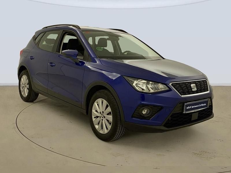 Usado Seat Arona Style 110 CV (80 kW) 2021 Azul SUV