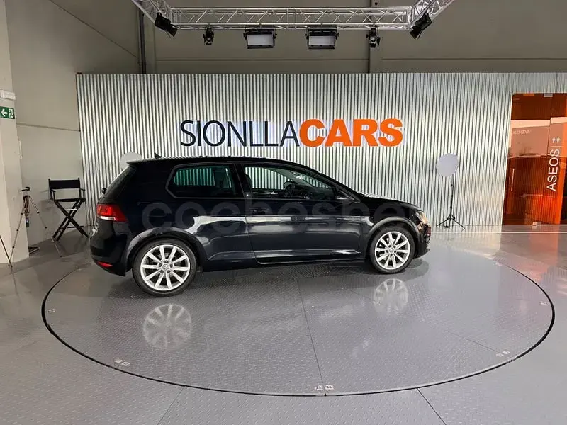 Usado VW Golf VII Advance 150 CV (110 kW) 2015 Negro Berlina