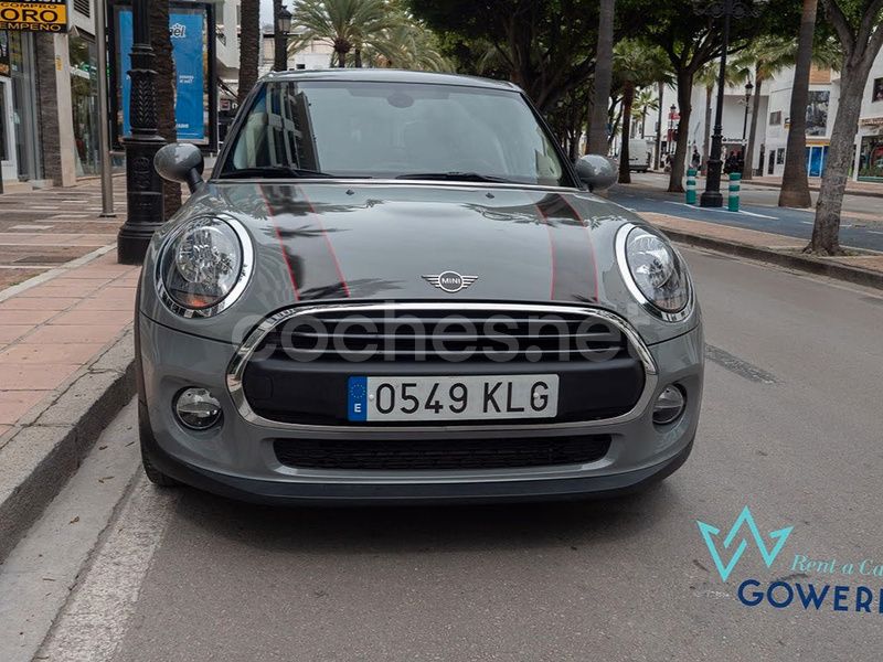 Usado Mini ONE 102 CV (75 kW) 2018 Gris / plata Utilitario