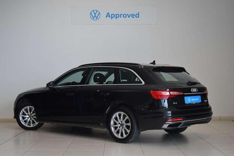 Usado Audi A4 Advanced 204 CV (150 kW) 2021 Negro Familiar