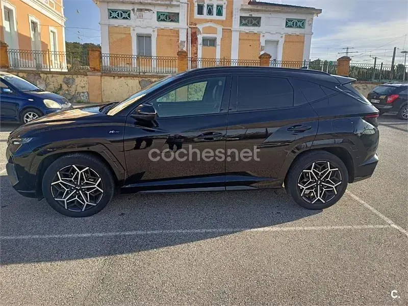 Usado Hyundai Tucson N Line 136 CV (100 kW) 2022 Negro SUV
