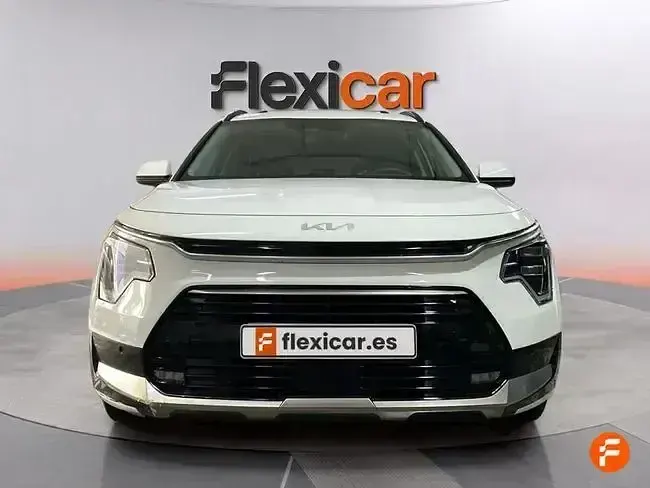 Usado Kia Niro 141 CV (103 kW) 2022 Blanco SUV