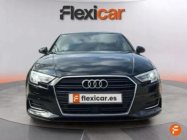 Käytetty Audi A3 150 HP (110 kW) 2019 Musta Sedan