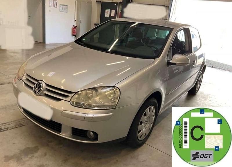 Plateado Usado 2008 VW Golf VI Conceptline Utilitario | 5995 € (Precio justo) - Imagen 1/4
