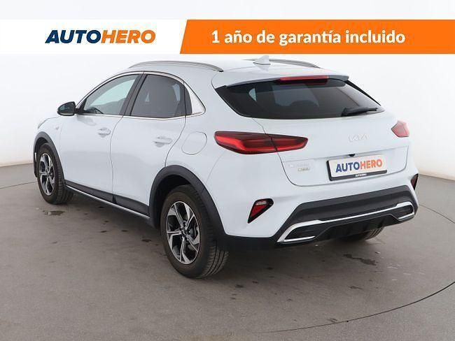 Usado Kia XCeed 140 CV (102 kW) 2024 Beige SUV