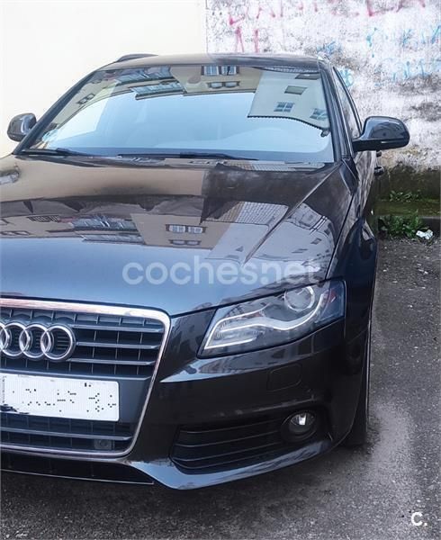 Usado Audi A4 S-Line 160 CV (117 kW) 2009 Gris / plata Familiar