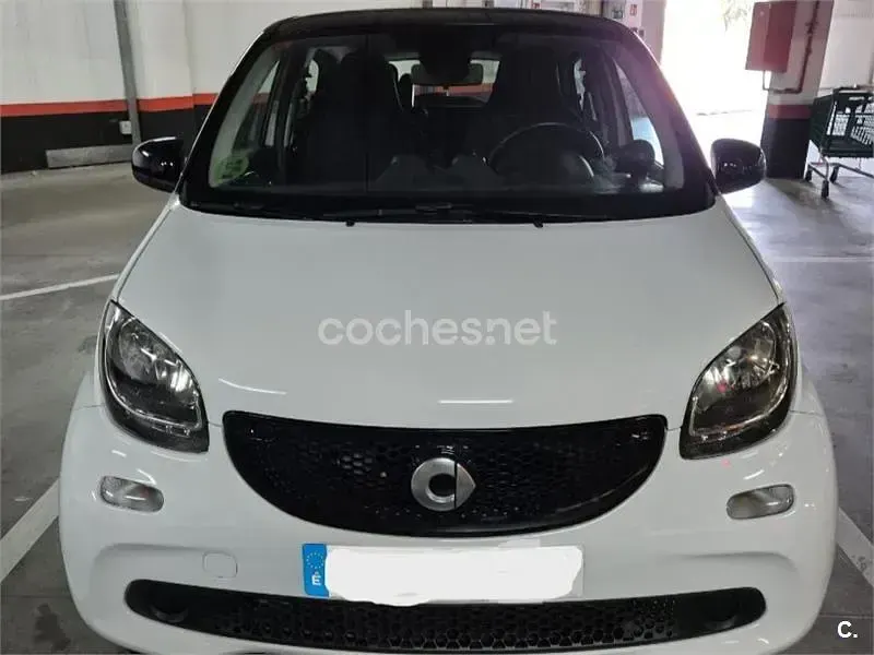 Usado Smart ForFour Passion 71 CV (52 kW) 2016 Blanco Utilitario