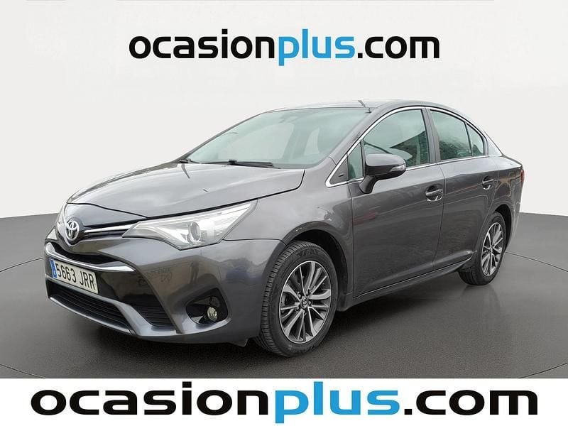 Begagnad Toyota Avensis Advance 147 HK (108 kW) 2016 Sedan