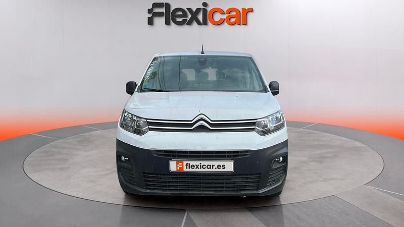 Usado Citroën Berlingo Shine 131 CV (96 kW) 2023 Blanco Monovolumen