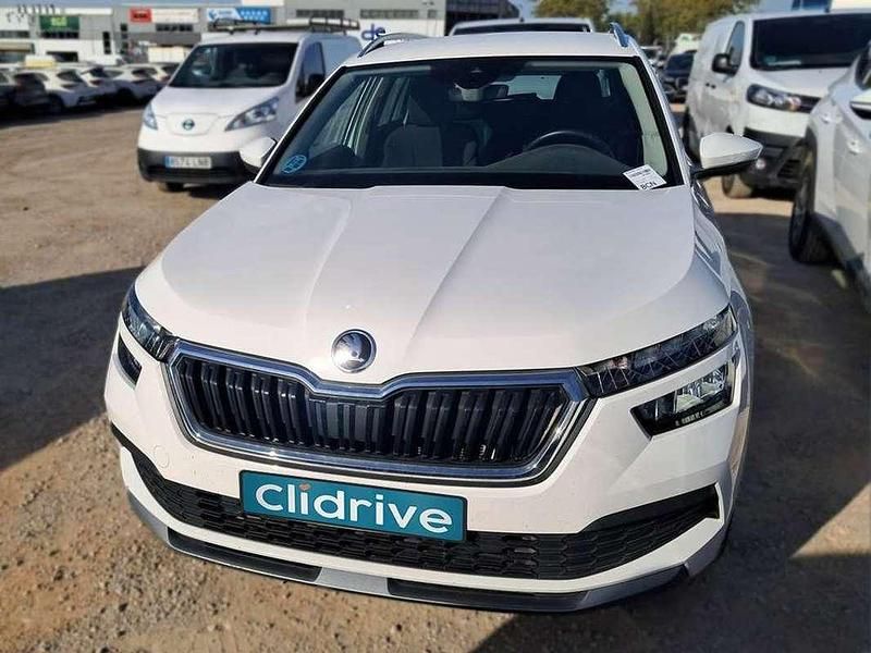 Usado Skoda Kamiq Ambition 116 CV (85 kW) 2022 Blanco SUV