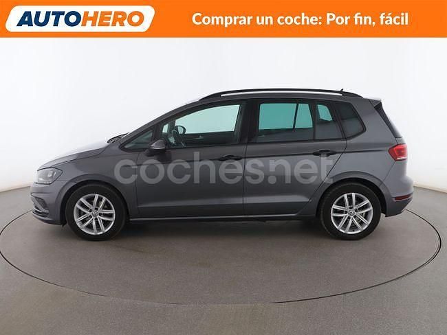 Usado VW Golf Sportsvan Advance 115 CV (84 kW) 2019 Gris Monovolumen