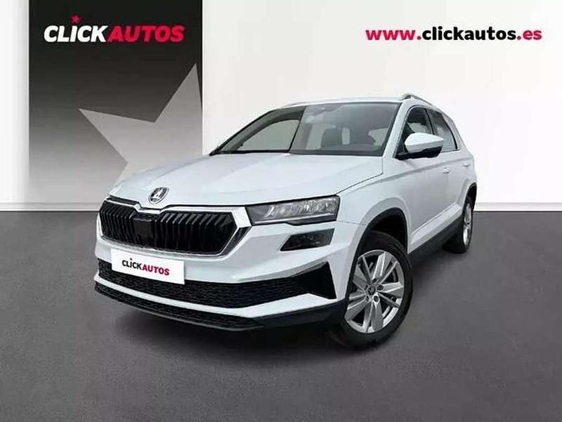 Usado Skoda Karoq Selection 151 CV (111 kW) 2025 Blanco SUV