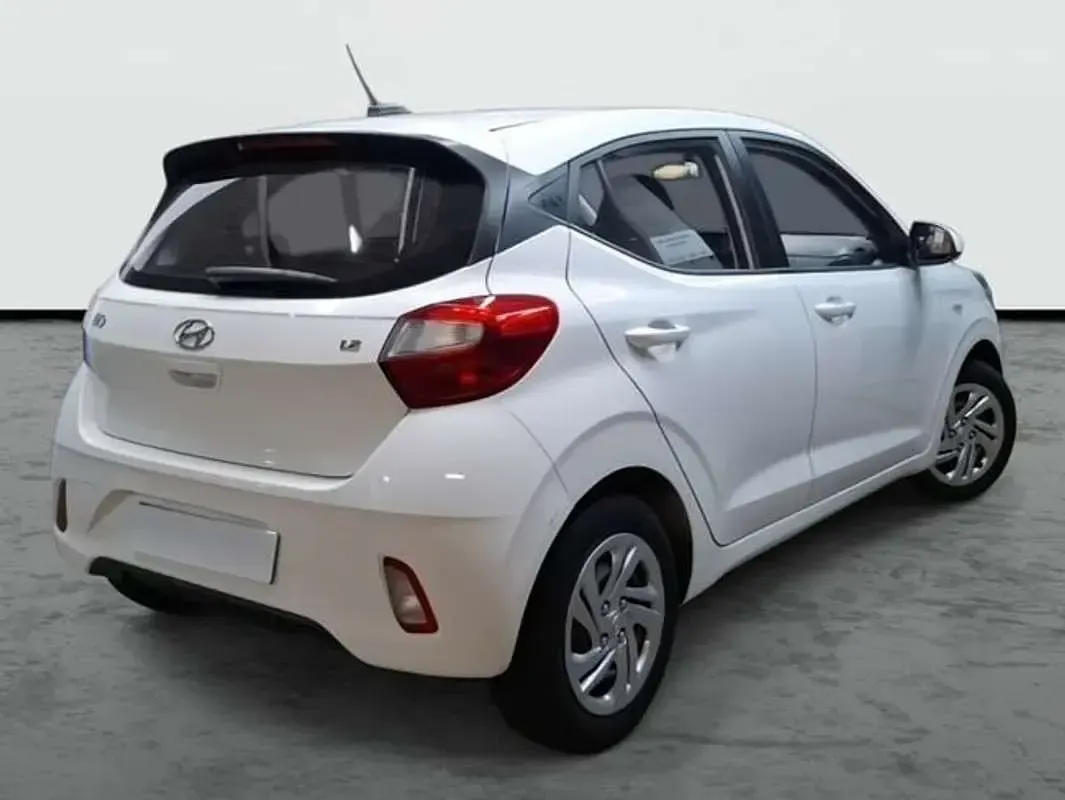 Usado Hyundai i10 GO! 84 CV (61 kW) 2022 Azul Utilitario