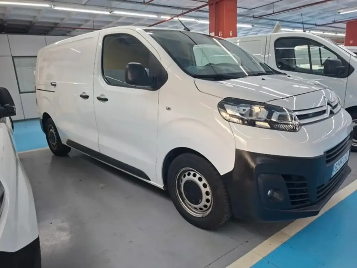 Usado Citroën Jumpy 120 CV (88 kW) 2021 Monovolumen