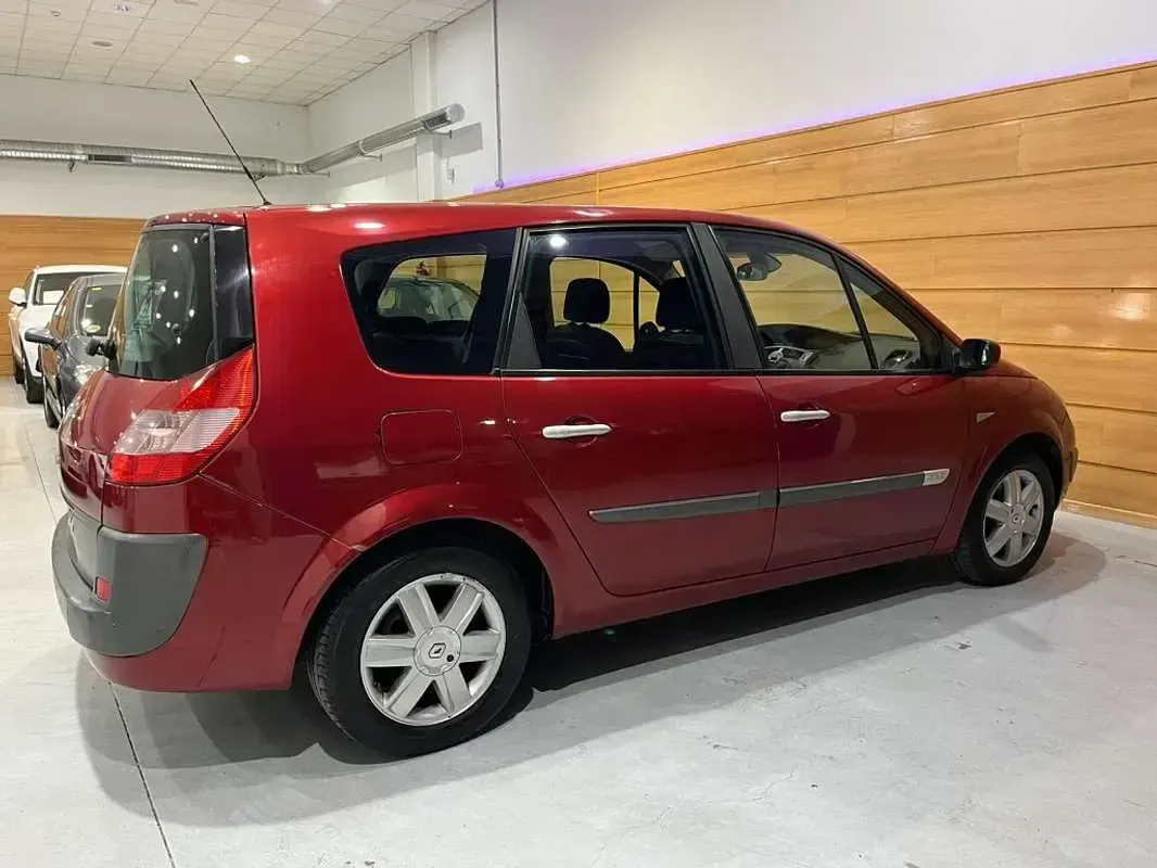 Usado Renault Scenic E-Tech Dynamique 120 CV (88 kW) 2004 Burdeos Monovolumen