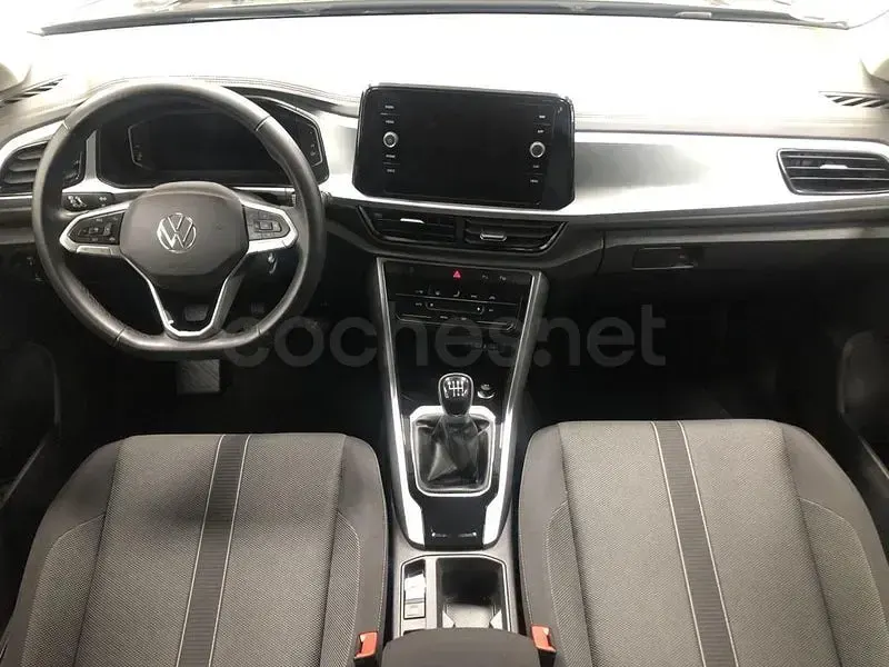 Usado VW T-Roc Life 110 CV (80 kW) 2023 Blanco SUV