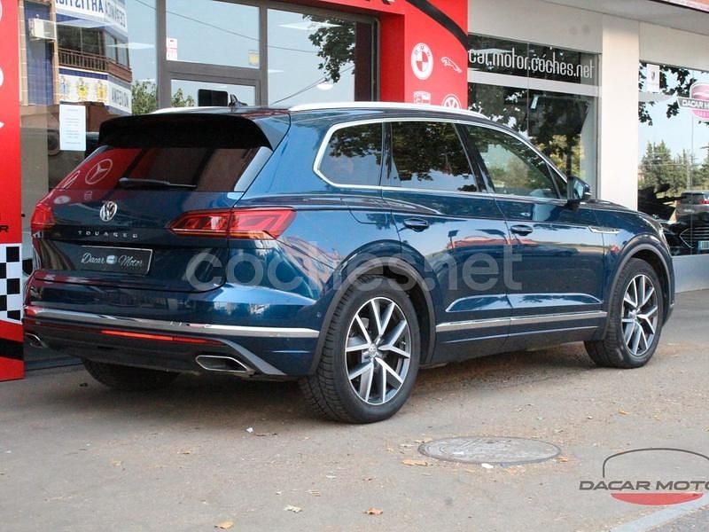 Usado VW Touareg R-line 286 CV (210 kW) 2019 Azul SUV