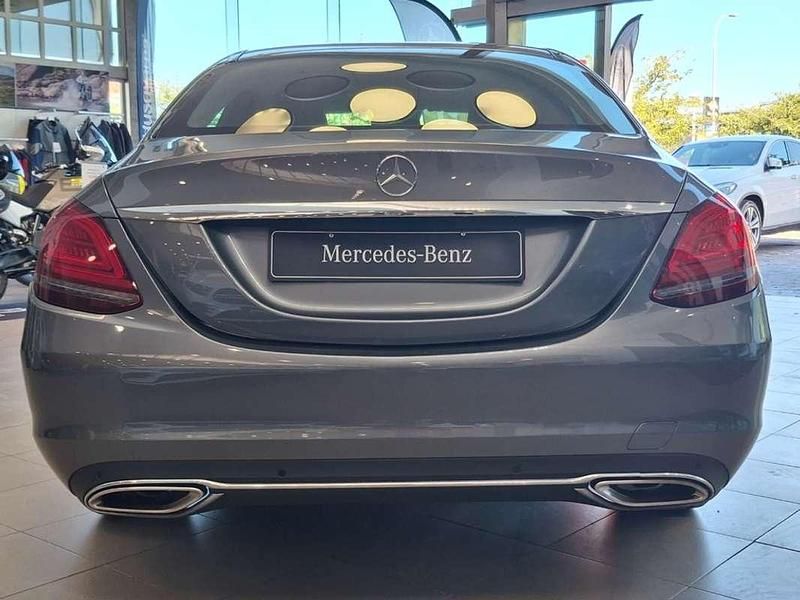 Usado Mercedes C300 258 CV (189 kW) 2018 Gris Berlina