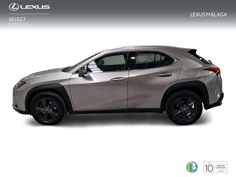 Usado Lexus UX 250h 184 CV (135 kW) 2022 Plateado SUV