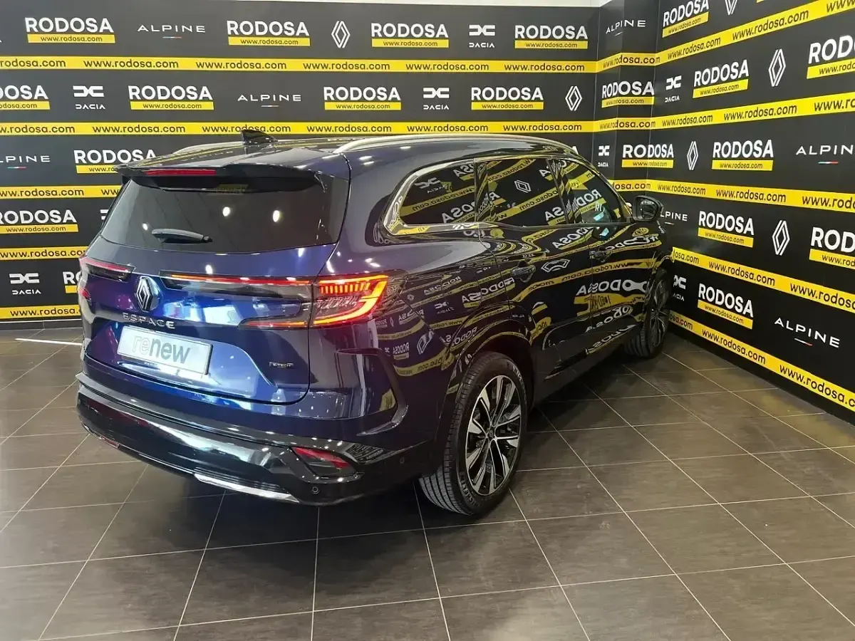 Usado Renault Espace Techno 200 CV (147 kW) 2024 Azul Monovolumen
