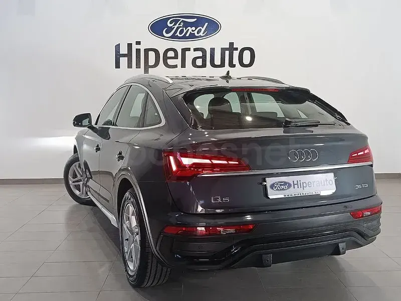 Usado Audi Q5 Sportback Advanced Plus 163 CV (119 kW) 2023 Gris / plata SUV