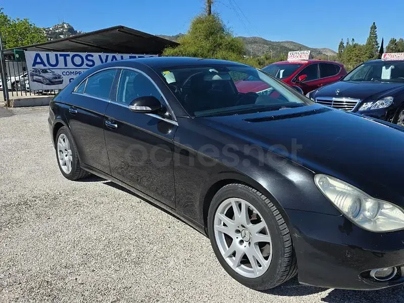 Usado Mercedes CLS320 224 CV (164 kW) 2006 Negro Berlina