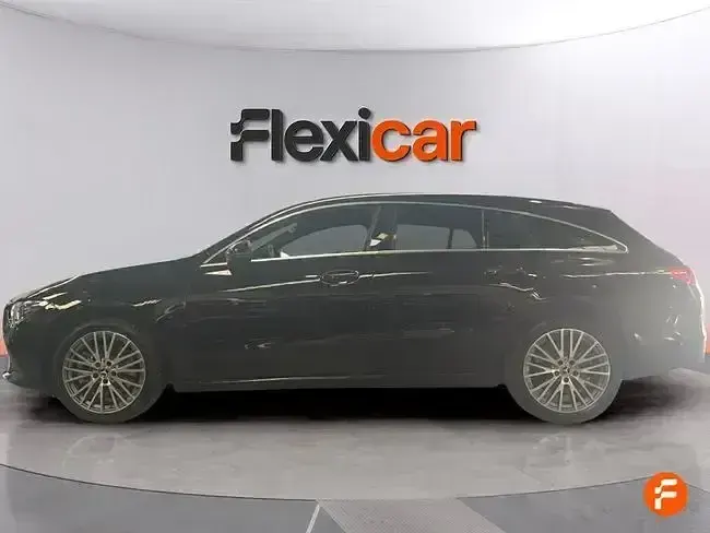 Usado Mercedes CLA250e Shooting Brake 218 CV (160 kW) 2023 Negro Familiar