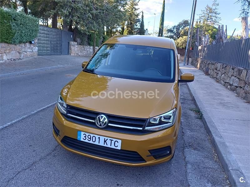 Naranja Usado 2019 VW Caddy Maxi Trendline Monovolumen | 14.900 € (Super precio) - Imagen 1/4