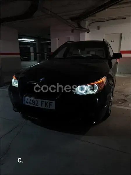Usado BMW 525 177 CV (130 kW) 2007 Negro Familiar