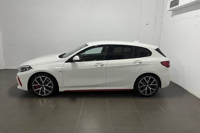 Usado BMW 128 Comfort Edition 265 CV (194 kW) 2021 Blanco Berlina