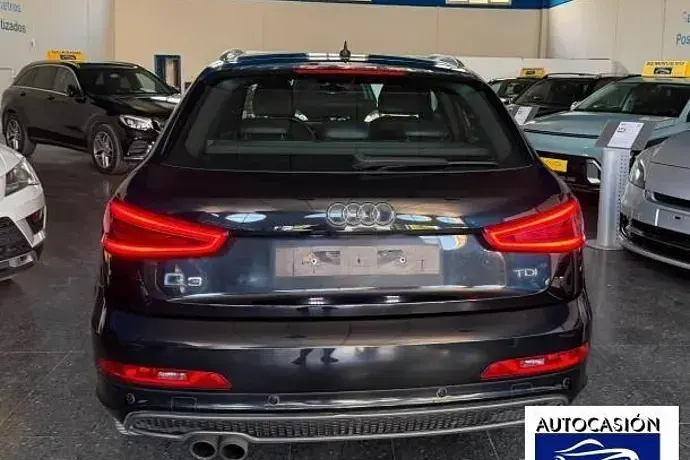 Usado Audi Q3 Advanced Plus 140 CV (102 kW) 2013 SUV