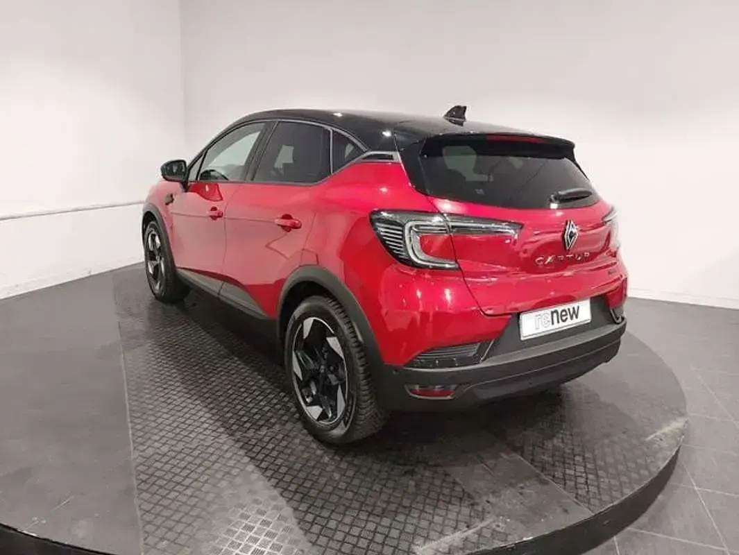 Usado Renault Captur Techno 143 CV (105 kW) 2025 Rojo SUV