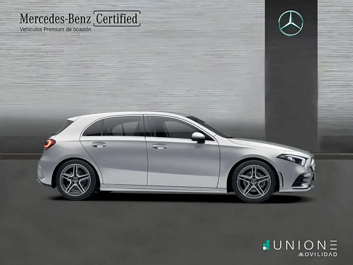 Usado Mercedes A180 116 CV (85 kW) 2021 Gris