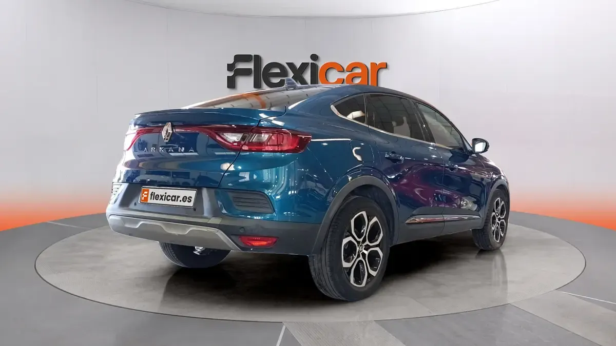 Usado Renault Arkana Techno 140 CV (102 kW) 2022 Azul SUV