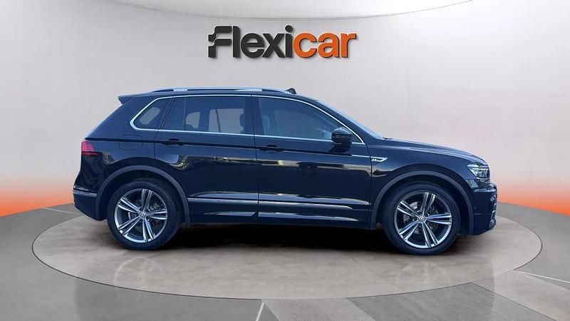 Usado VW Tiguan Sportline 150 CV (110 kW) 2018 Gris SUV