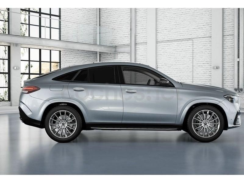 Usado Mercedes GLE400 381 CV (280 kW) 2024 Gris / plata Coupe