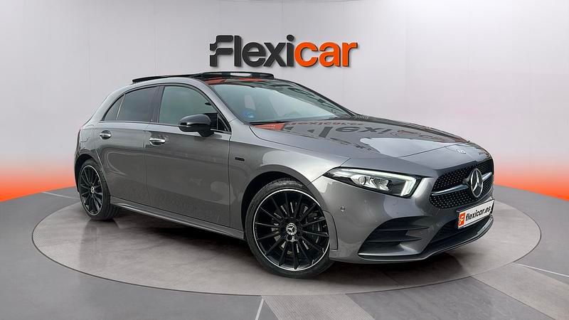 Usado Mercedes A250 218 CV (160 kW) 2020 Gris Berlina