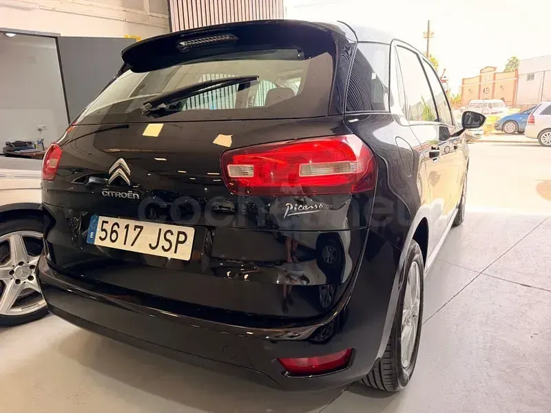 Usado Citroën C4 Picasso Feel 120 CV (88 kW) 2016 Negro Monovolumen