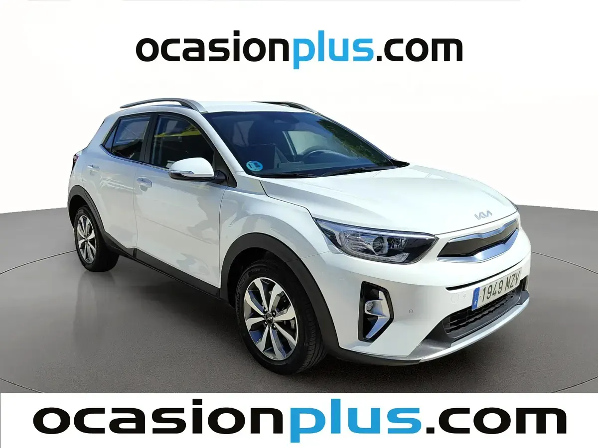 Usado Kia Stonic 101 CV (74 kW) 2025 Blanco SUV