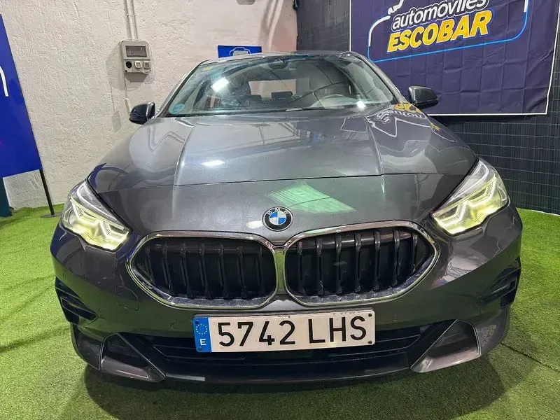 Usado BMW 216 116 CV (85 kW) 2020 Gris / plata Coupe