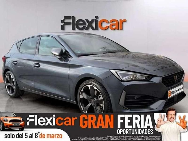 Usado Cupra Leon 190 CV (139 kW) 2023 Gris Utilitario