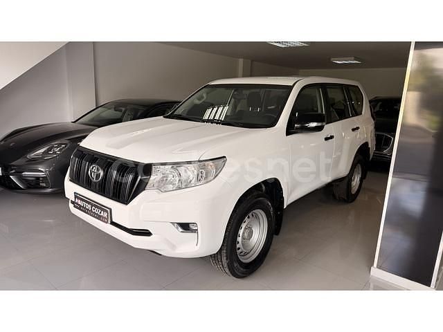 Begagnad Toyota Land Cruiser 204 HK (150 kW) 2023 Vit SUV