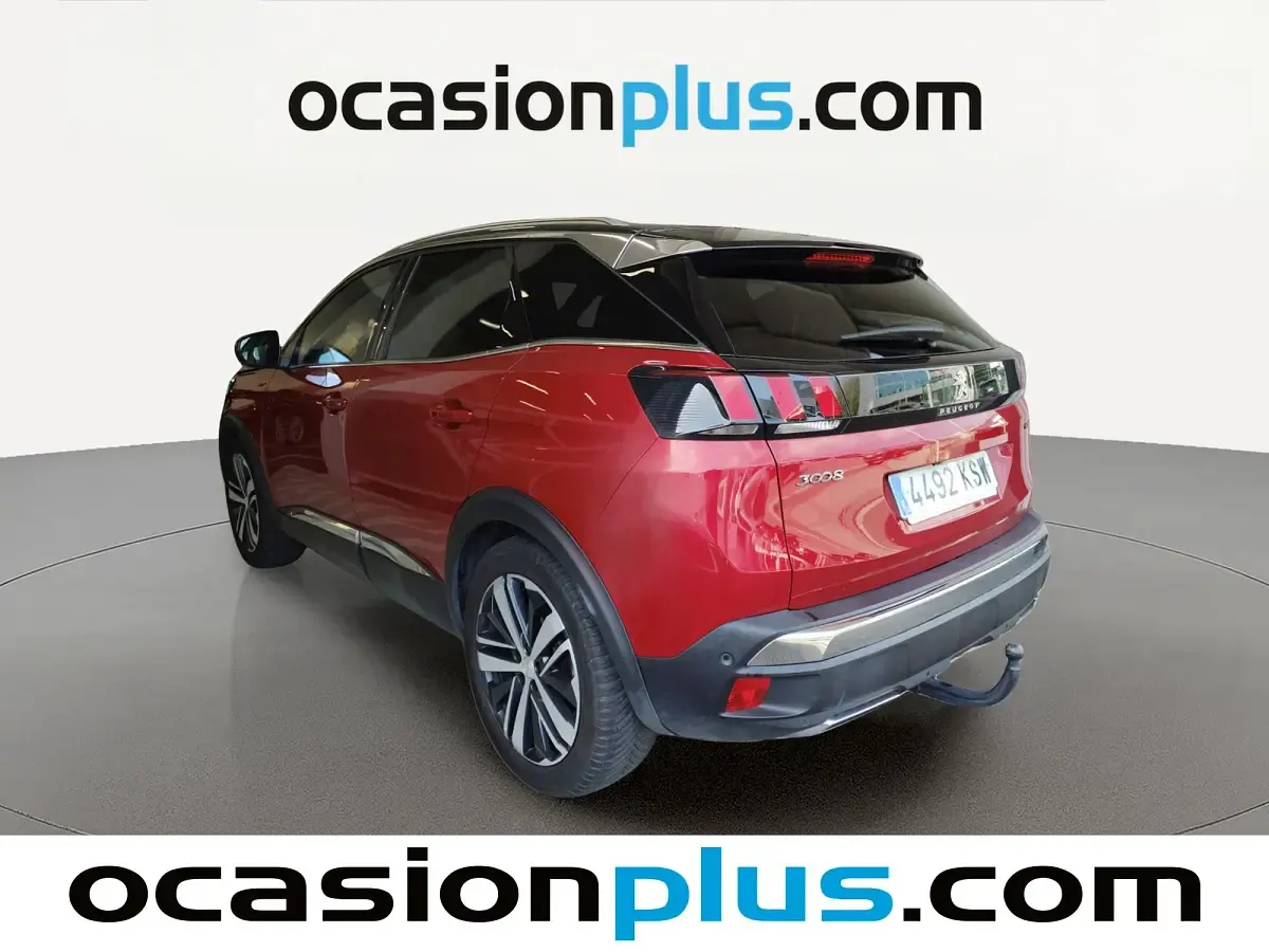 Usado Peugeot 3008 GT 181 CV (133 kW) 2019 Rojo SUV