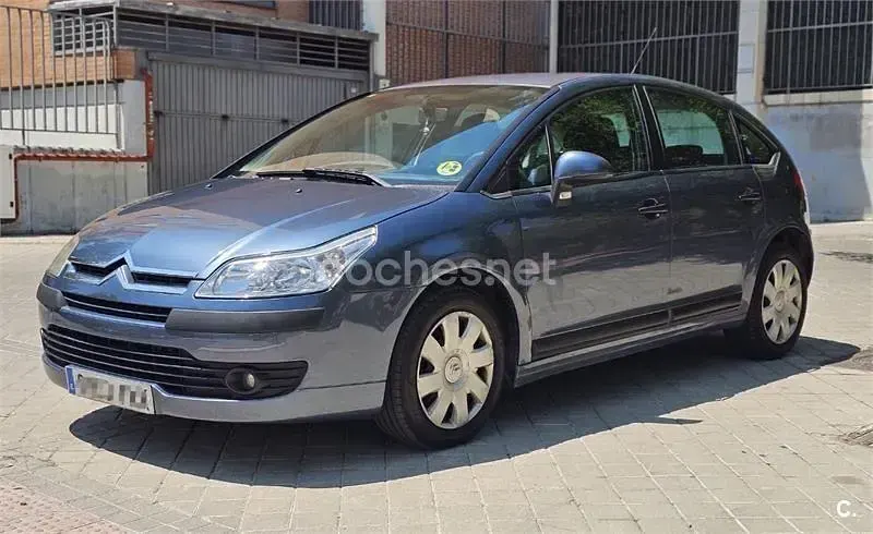 Usado Citroën C4 Exclusive 110 CV (80 kW) 2007 Azul Berlina