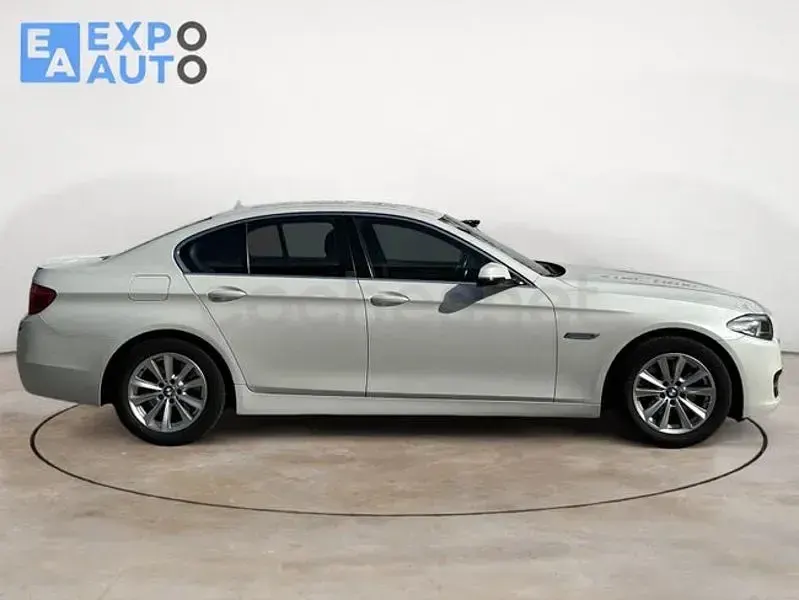 Usado BMW 520 Comfort Edition 184 CV (135 kW) 2014 Blanco Berlina