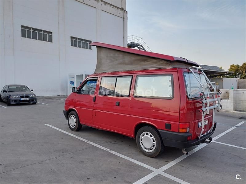 Usado VW California Beach 102 CV (75 kW) 2008 Rojo Van